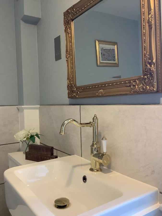 Humphries Cross Apartments ライ エクステリア 写真